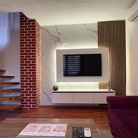Urban Wing Apartment Sarajevo Exterior photo